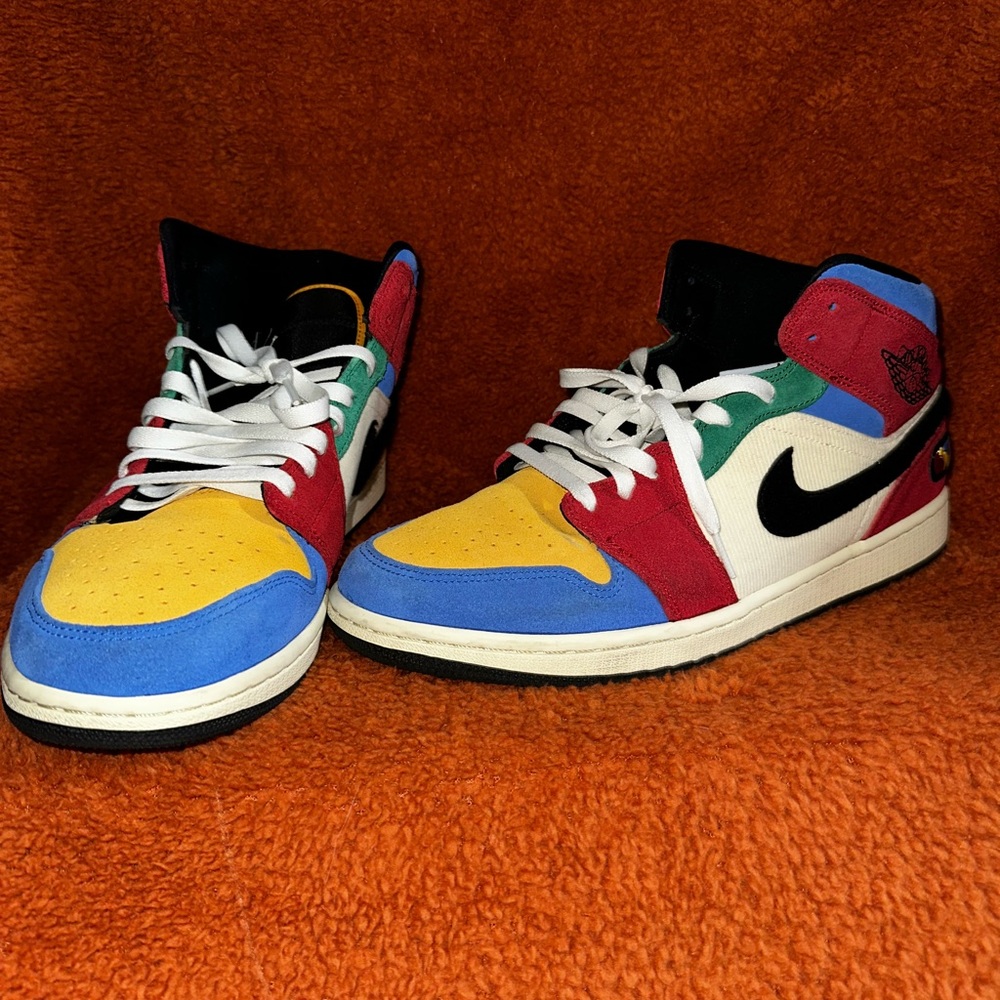 Air Jordan 1 retro mid se Fearless Blue the Great